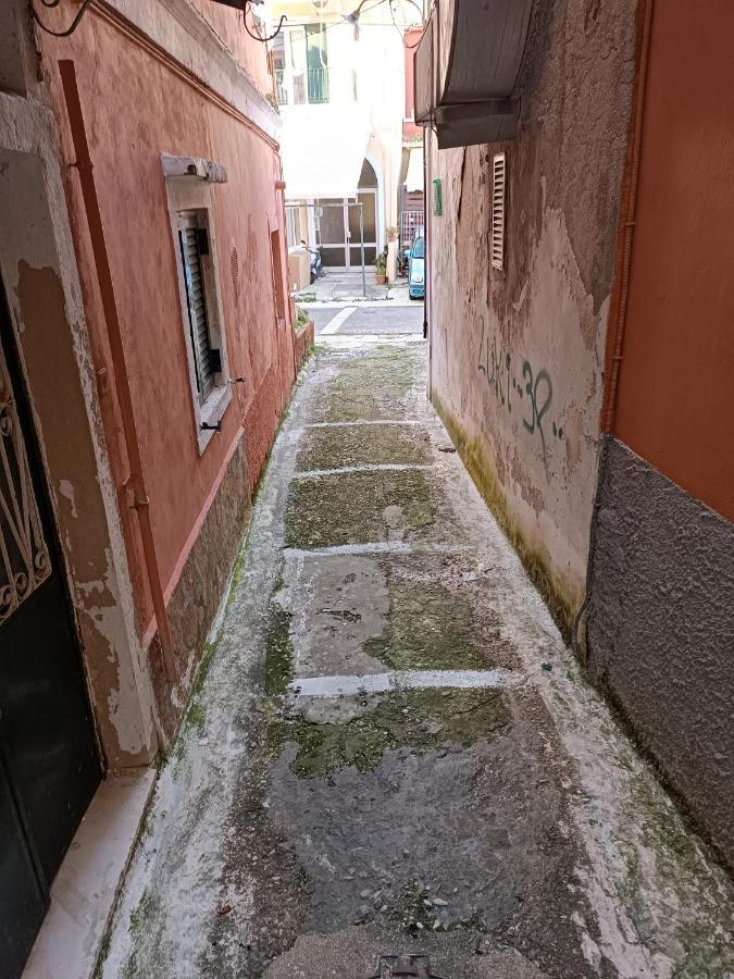 Two-Storey Maisonette Next To The Port Mantouki Exterior foto